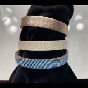Keep collective set of bracelets